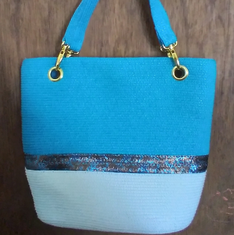 Paper straw hand bag